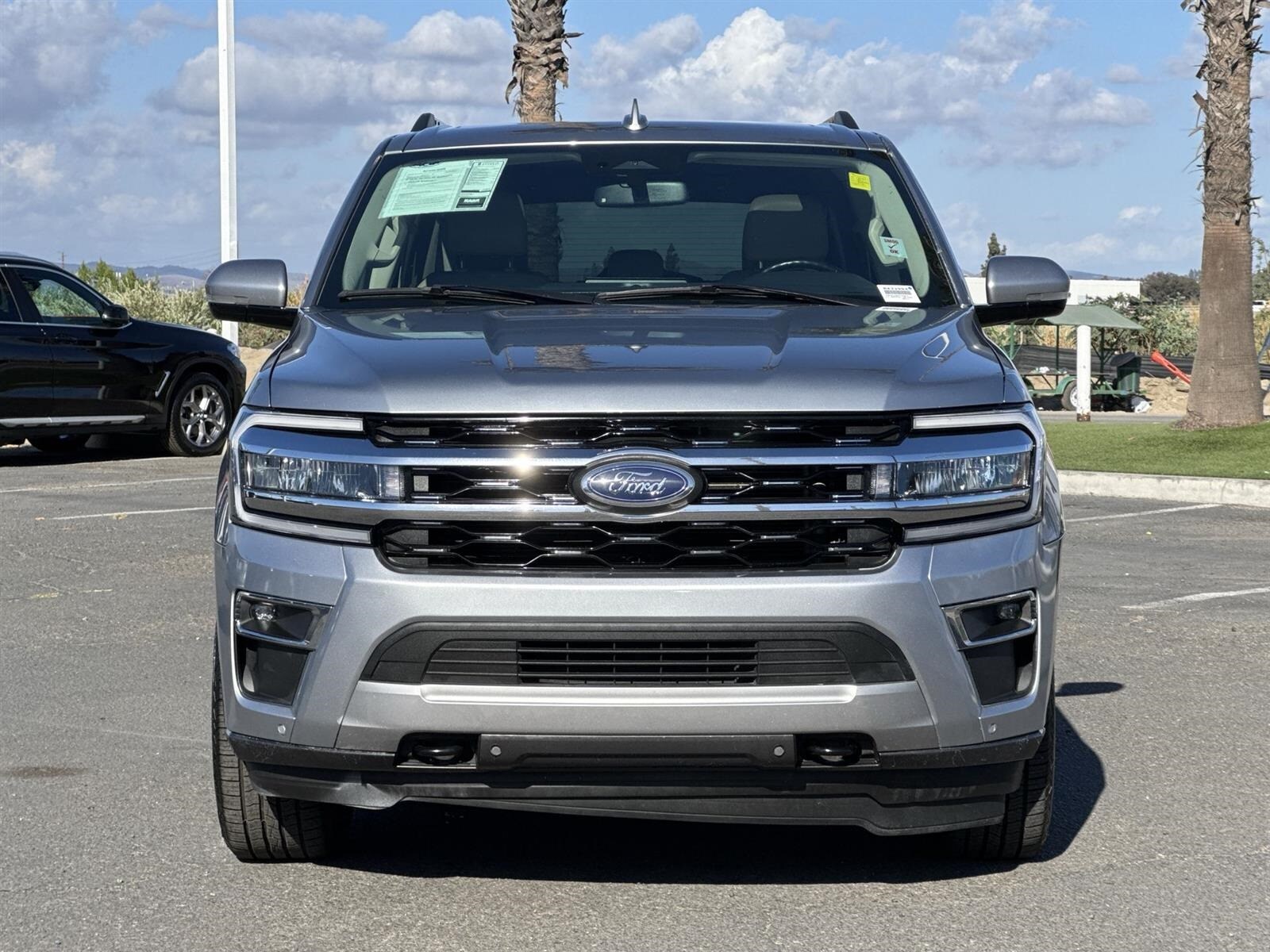 2023 Ford Expedition MAX Limited photo 2