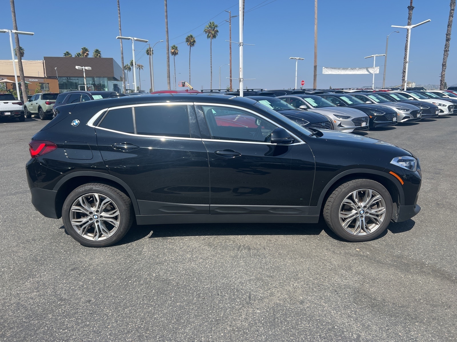 Used 2022 BMW X2 28i with VIN WBXYH9C08N5U45692 for sale in Anaheim, CA