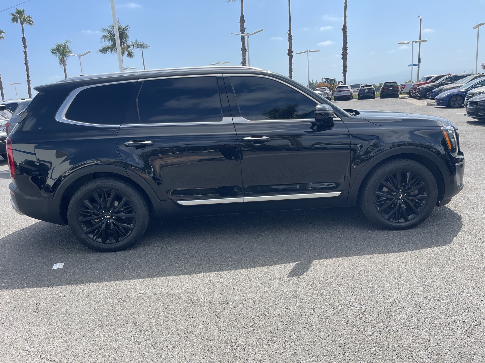 Used 2021 Kia Telluride SX with VIN 5XYP5DHC2MG144803 for sale in Anaheim, CA