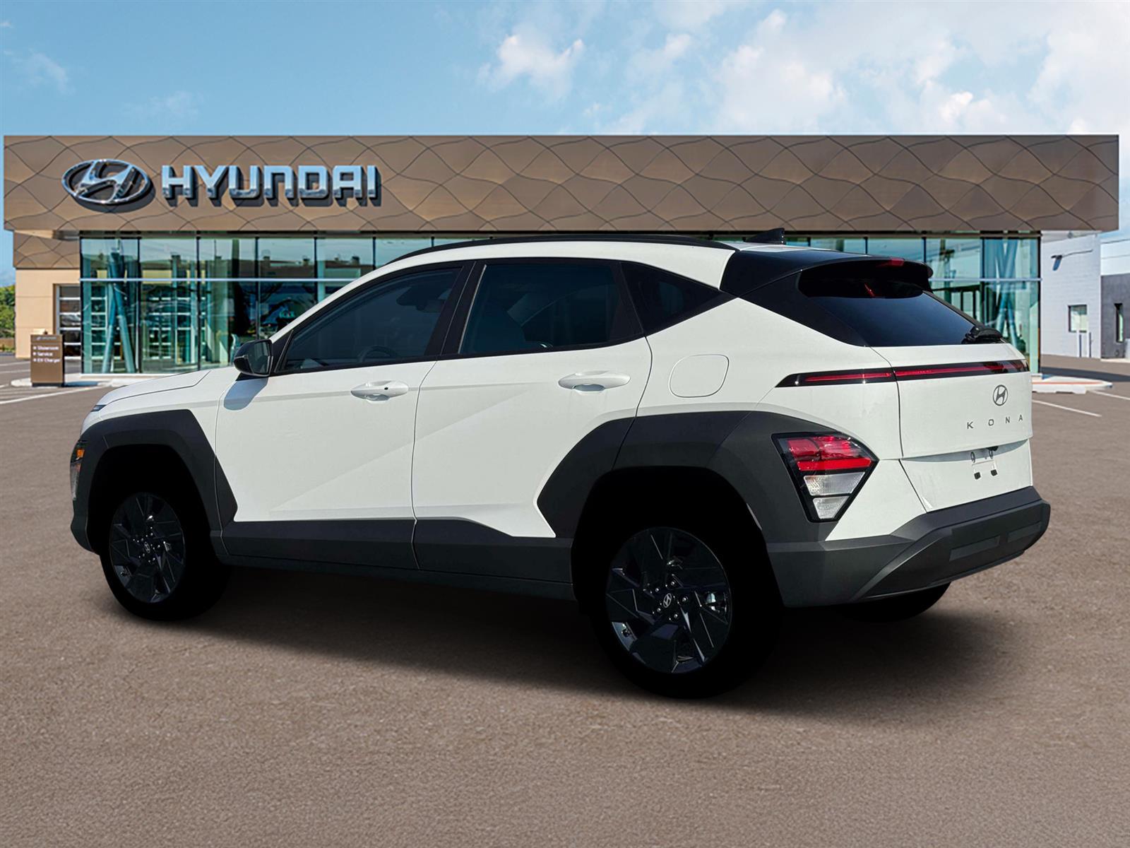 2026 Hyundai Kona SEL photo 2