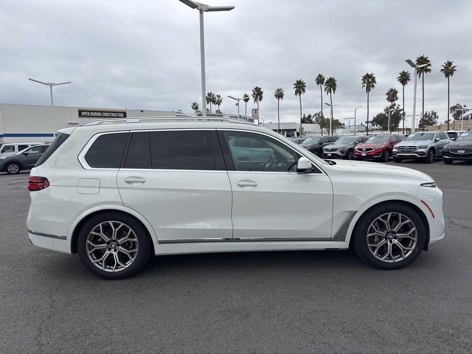2023 Bmw X7 xDrive40i photo 2