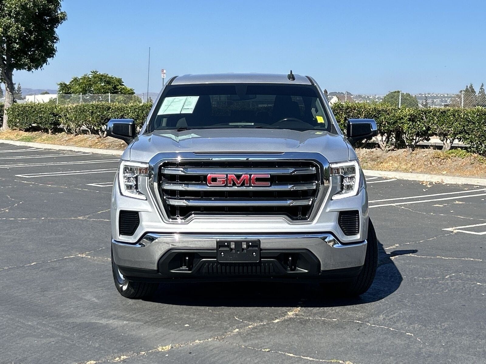 Used 2021 GMC Sierra 1500 SLE with VIN 1GTU9BED9MZ106284 for sale in Anaheim, CA