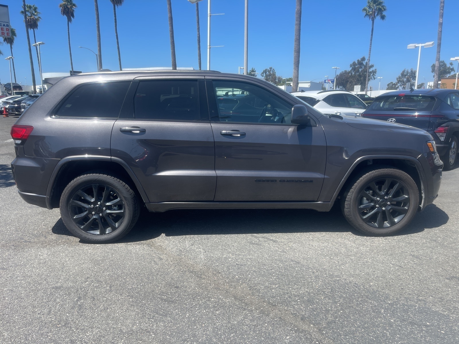 Used 2021 Jeep Grand Cherokee Laredo X with VIN 1C4RJEAG8MC813927 for sale in Anaheim, CA