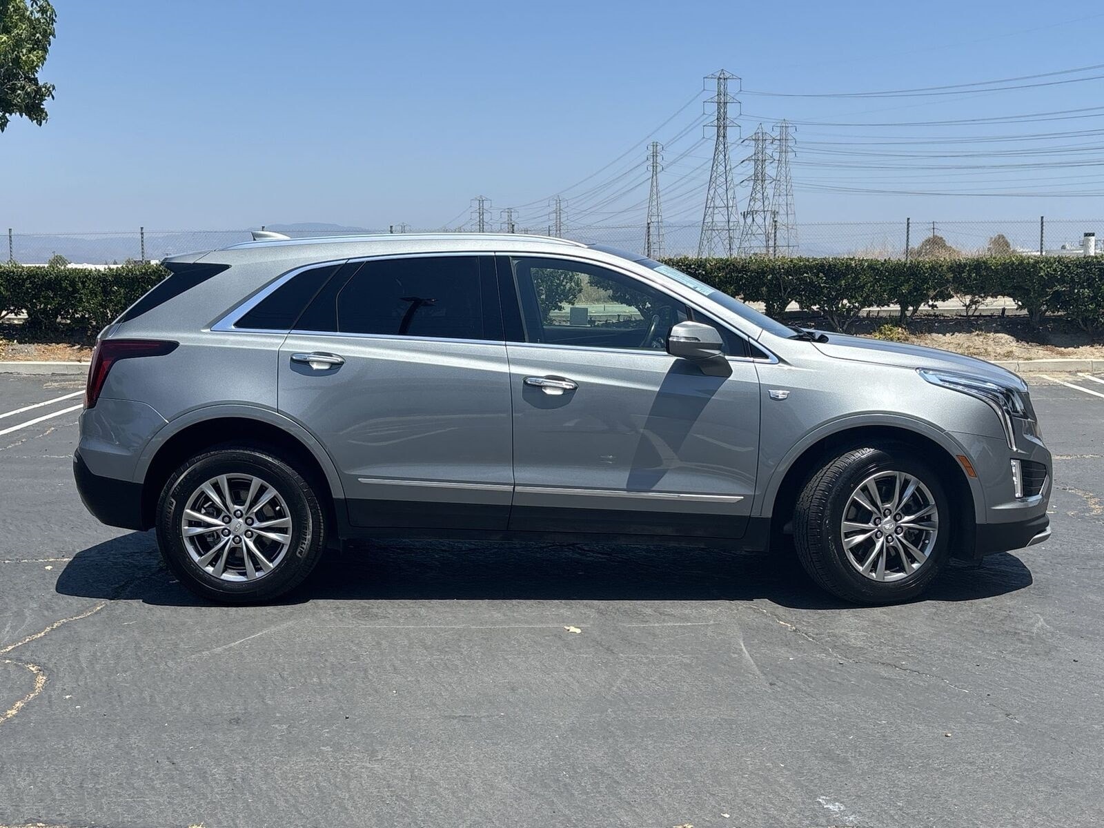 Used 2023 Cadillac XT5 Premium Luxury with VIN 1GYKNCRS3PZ158588 for sale in Anaheim, CA