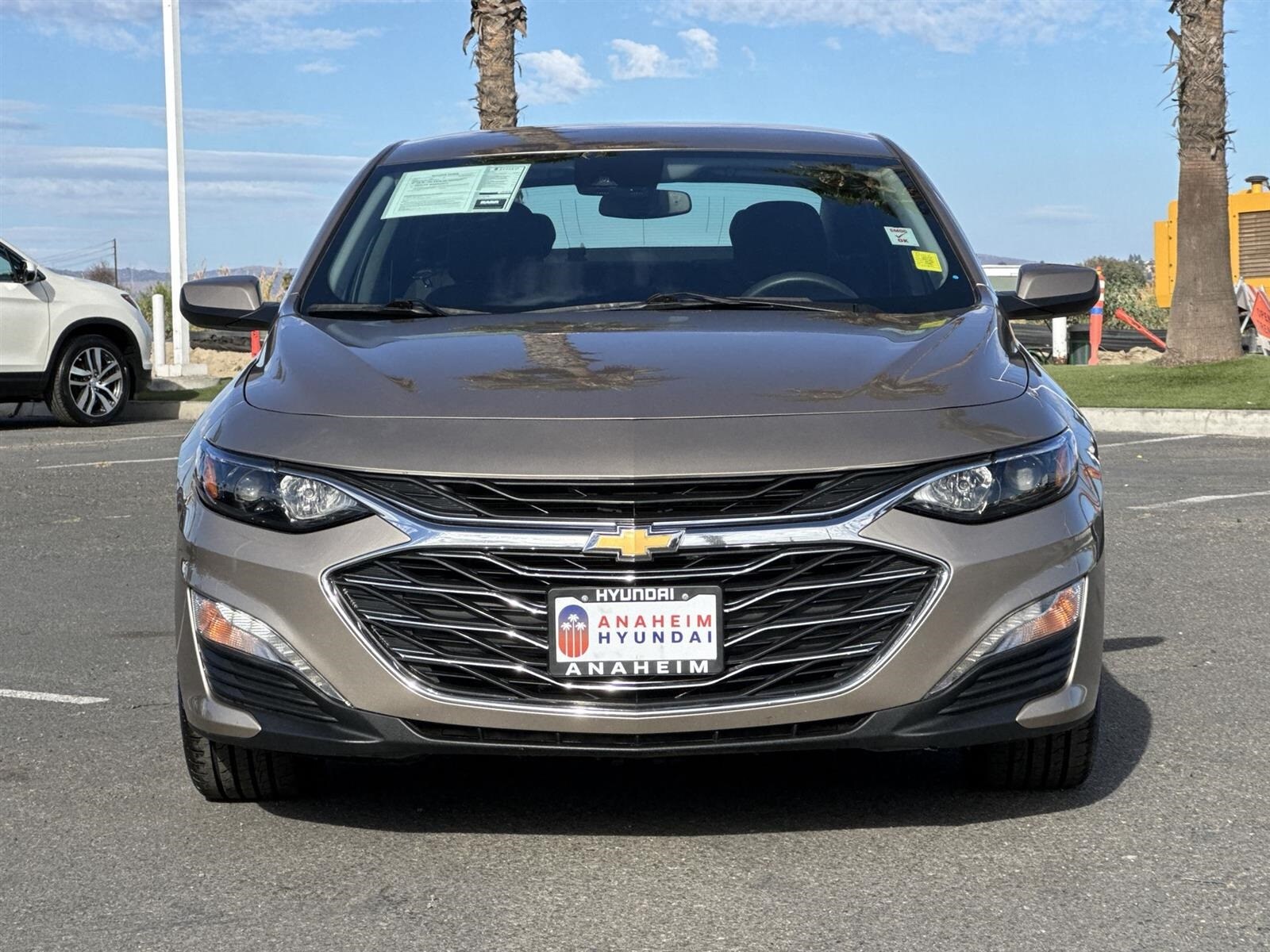 2023 Chevrolet Malibu 1LT photo 2