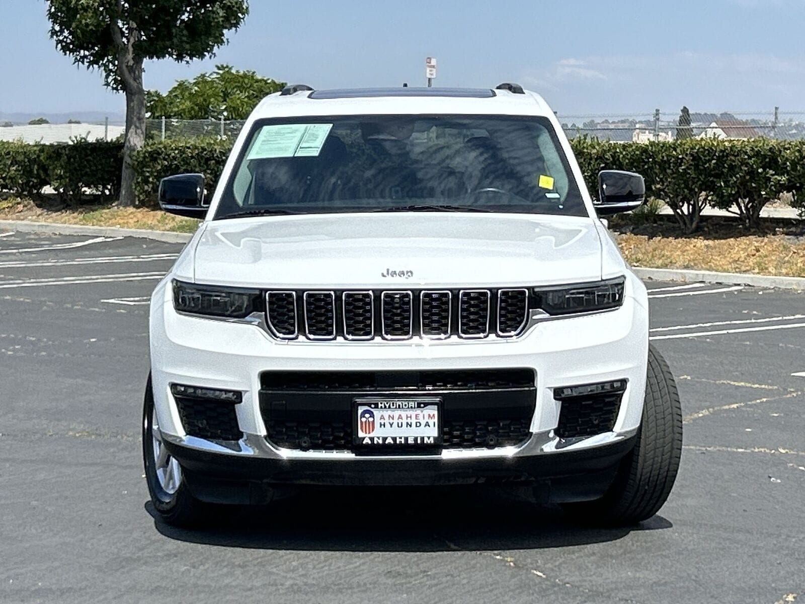 Used 2022 Jeep Grand Cherokee L Limited with VIN 1C4RJKBG3N8553275 for sale in Anaheim, CA