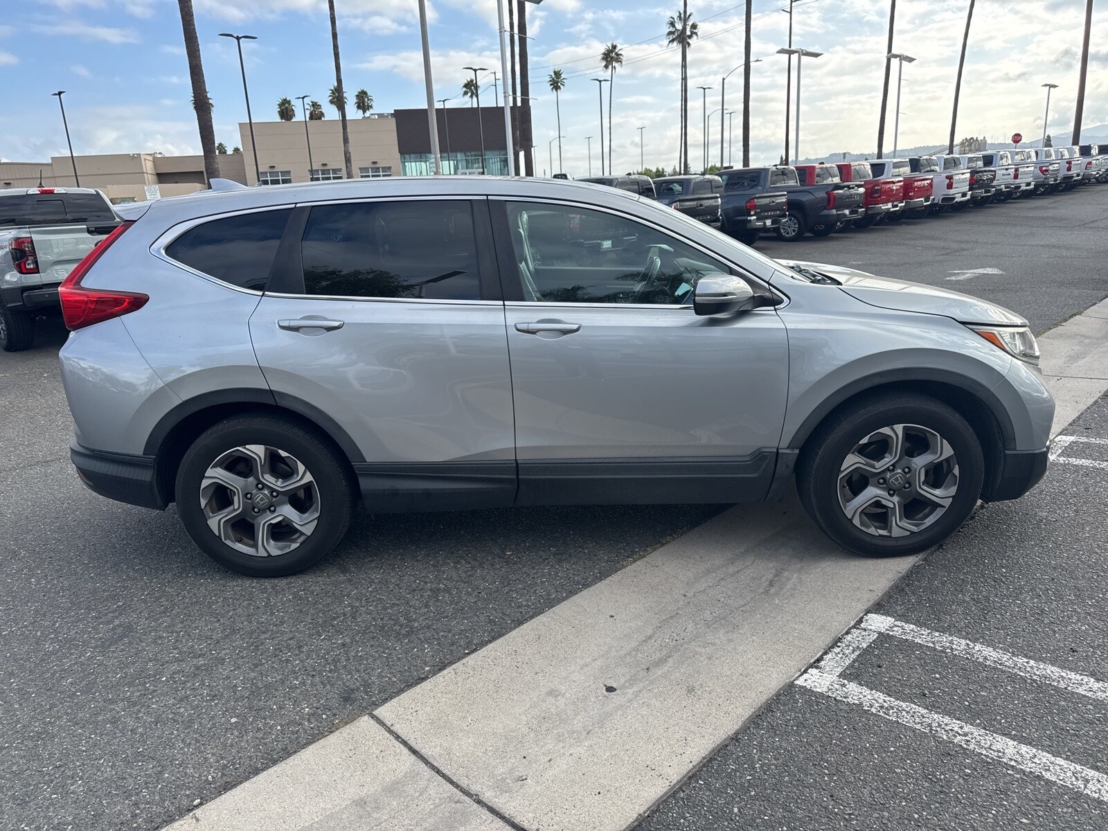 2019 Honda CR-V EX-L photo 2