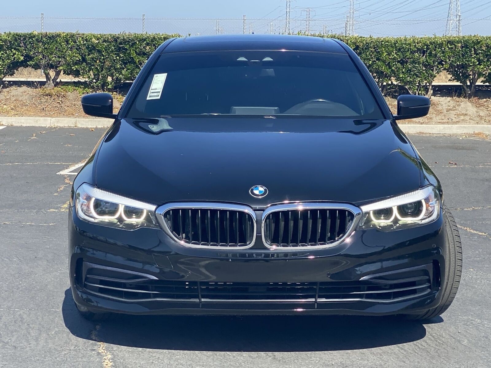 Used 2019 BMW 5 Series 530i with VIN WBAJA5C54KWW08638 for sale in Anaheim, CA