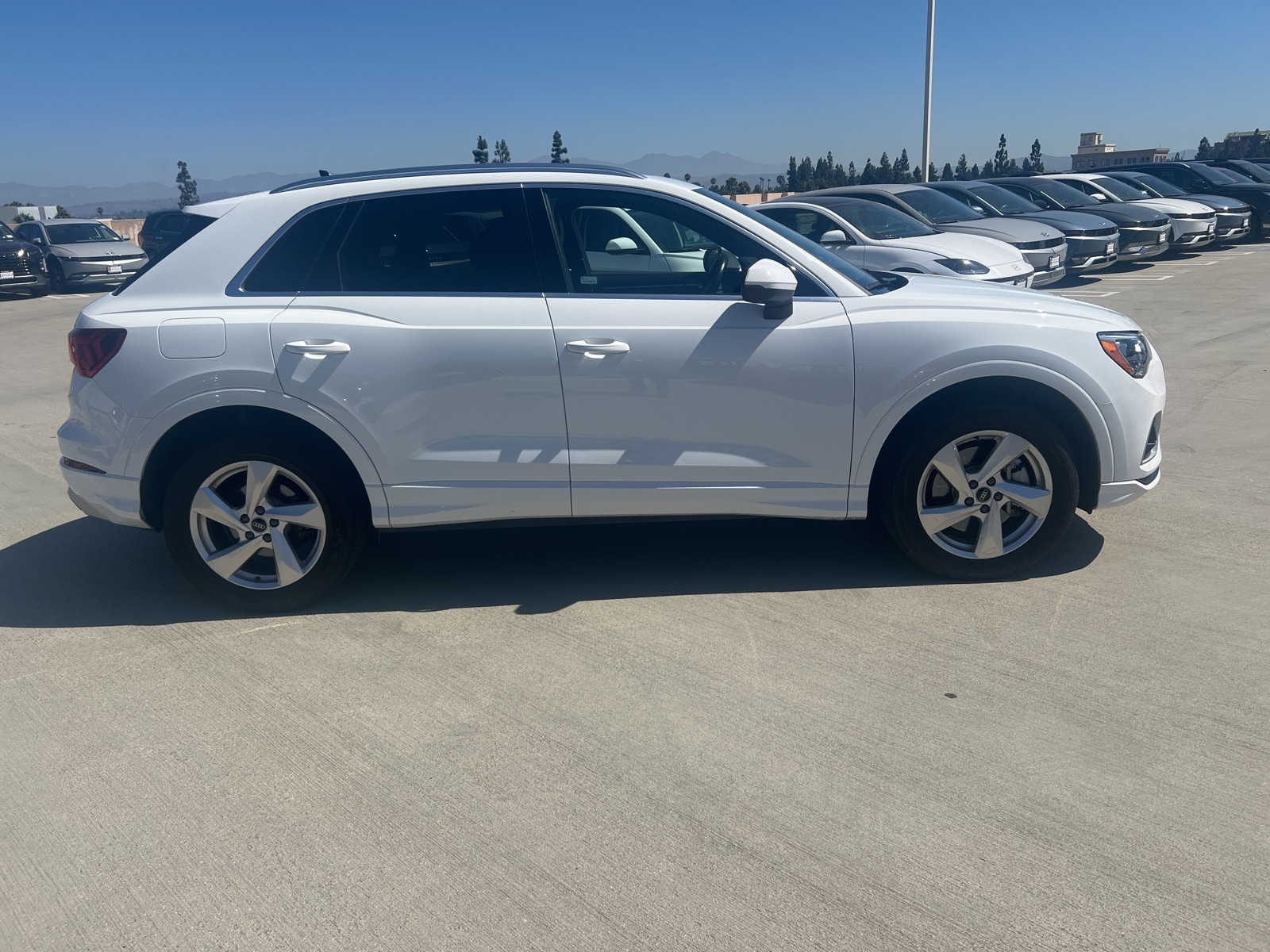 Used 2021 Audi Q3 Premium with VIN WA1AUCF31M1098672 for sale in Anaheim, CA