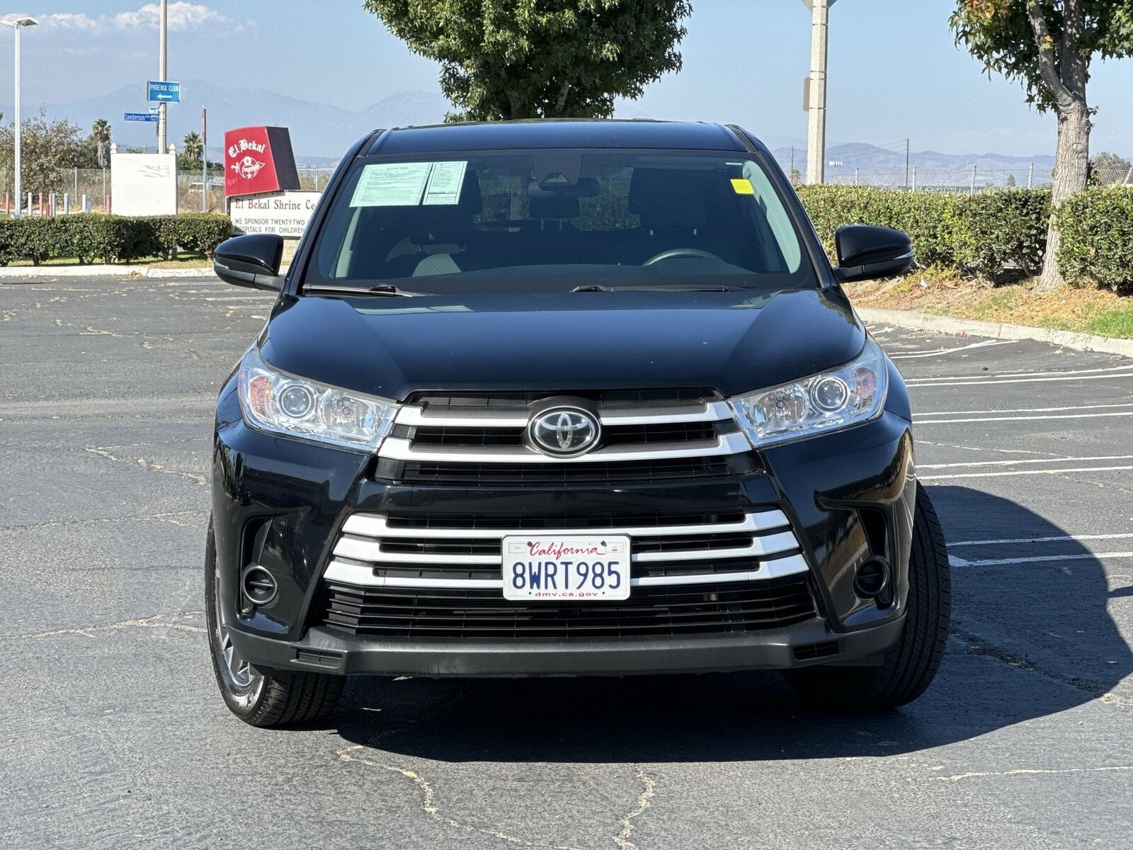 Used 2019 Toyota Highlander LE with VIN 5TDBZRFH2KS980539 for sale in Anaheim, CA