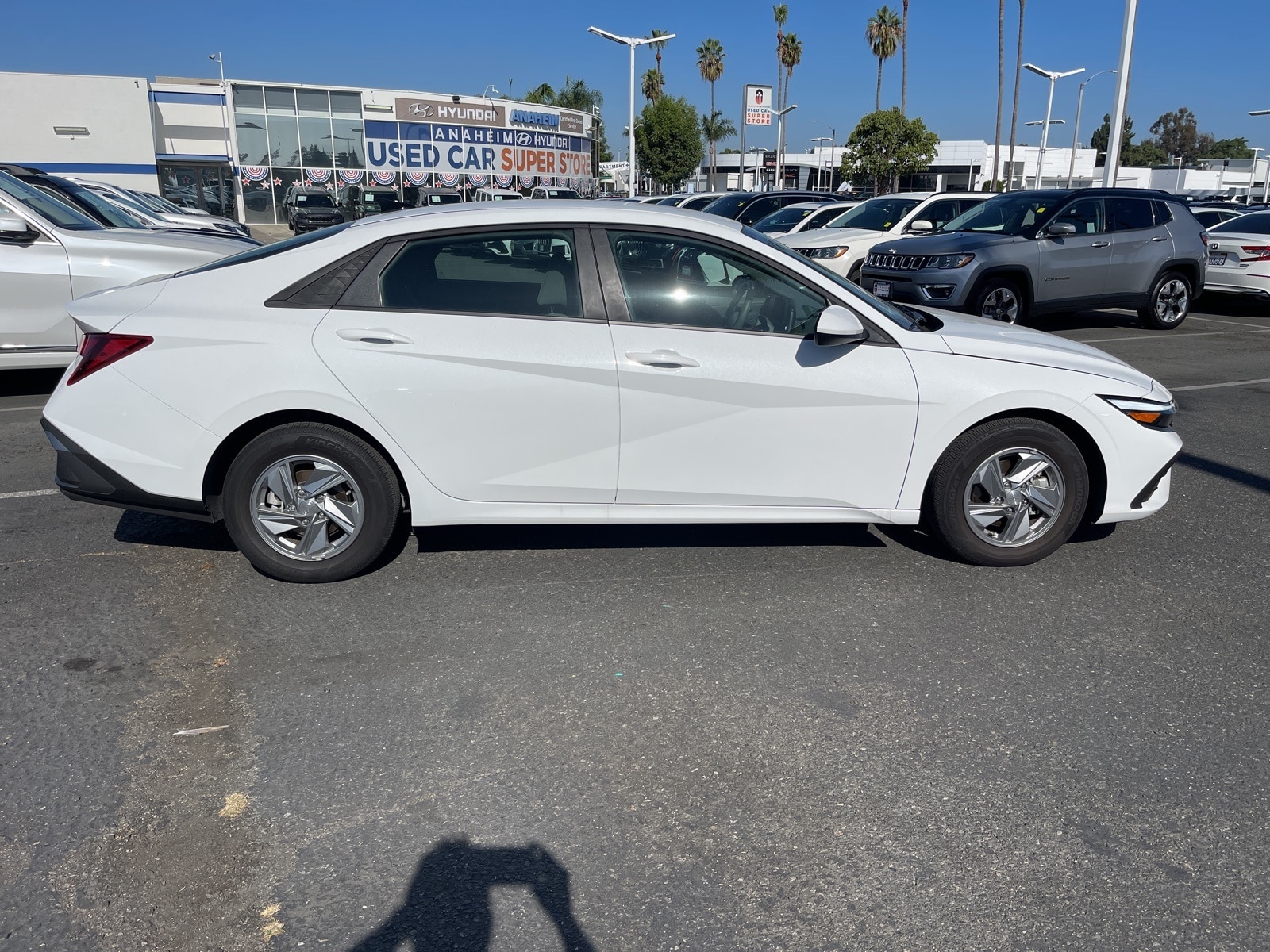 Certified 2024 Hyundai Elantra SE with VIN KMHLL4DG8RU670903 for sale in Anaheim, CA