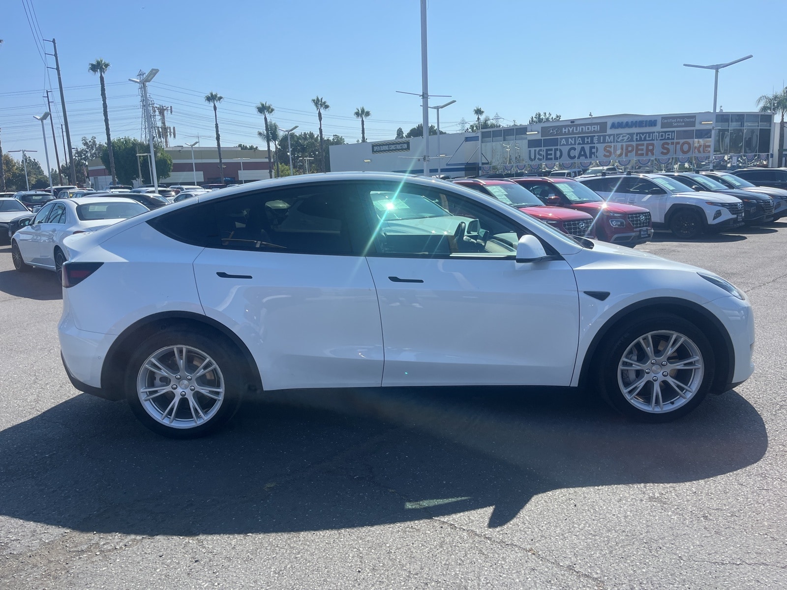 Used 2021 Tesla Model Y Long Range with VIN 5YJYGDEE4MF294794 for sale in Anaheim, CA