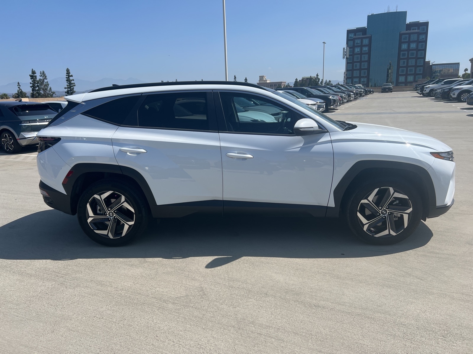 Certified 2022 Hyundai Tucson SEL Convenience with VIN KM8JFCA14NU039911 for sale in Anaheim, CA