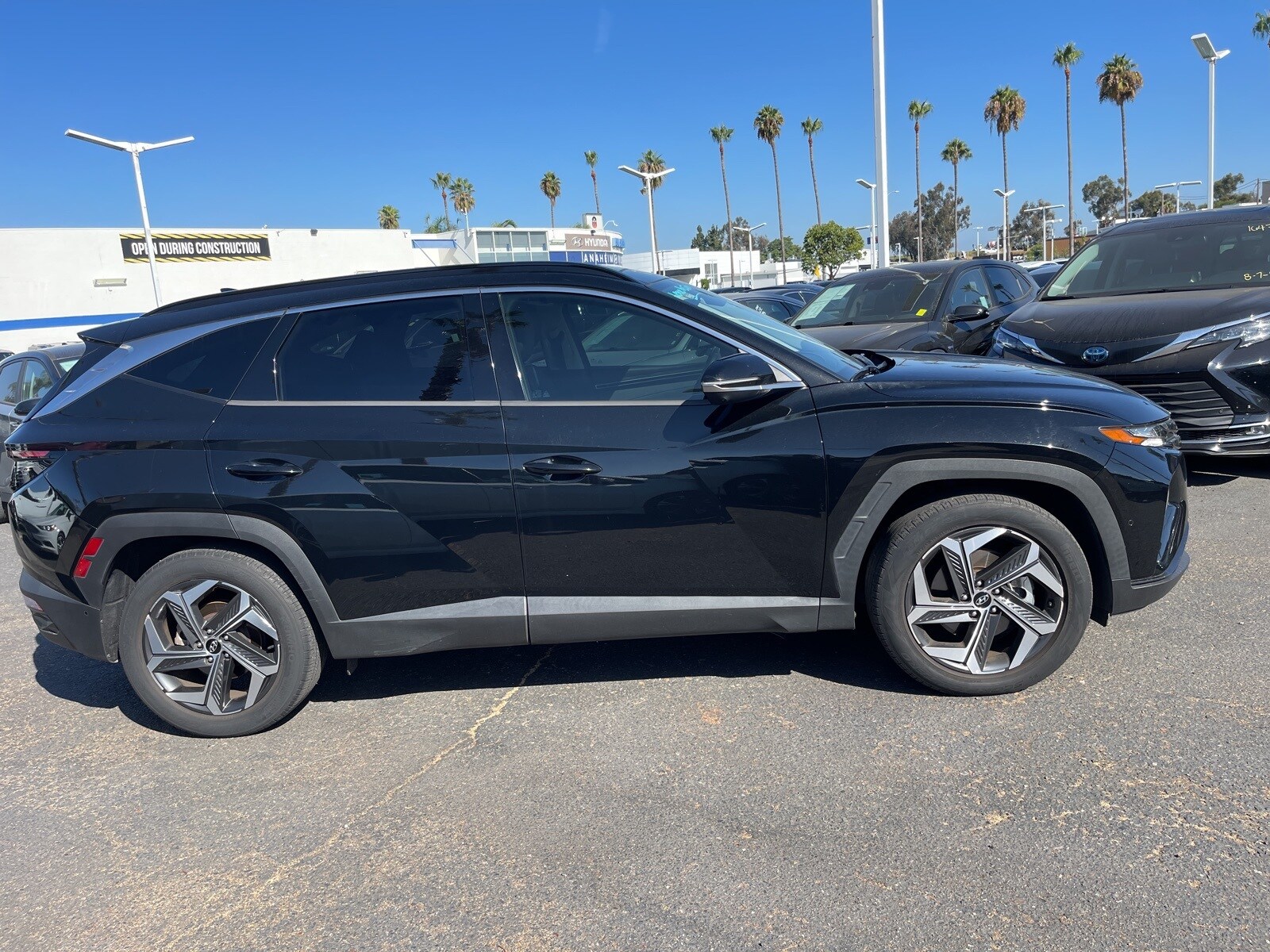 Certified 2022 Hyundai Tucson Limited with VIN 5NMJE3AE8NH027021 for sale in Anaheim, CA