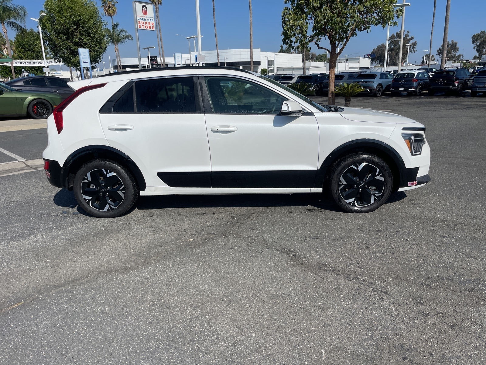 Used 2023 Kia Niro Wind with VIN KNDCR3L15P5038779 for sale in Anaheim, CA