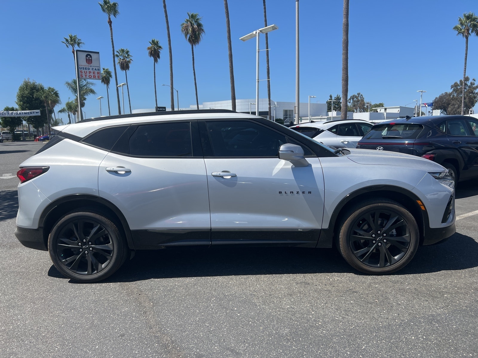 Used 2022 Chevrolet Blazer RS with VIN 3GNKBERS2NS112830 for sale in Anaheim, CA