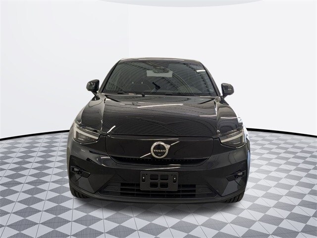 2023 Volvo C40 Recharge Ultimate photo 2