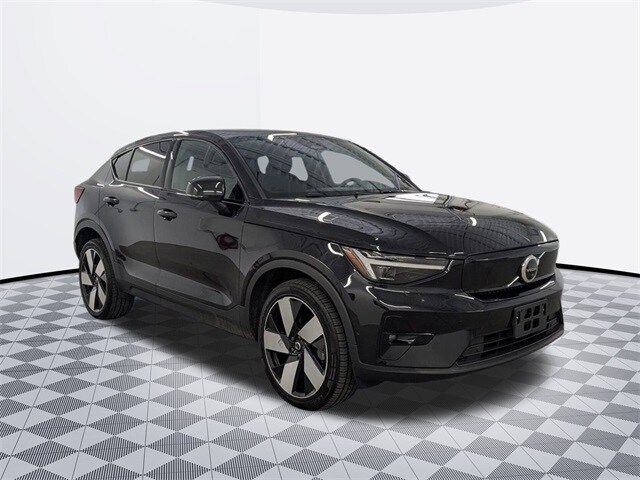 2023 Volvo C40 Recharge Ultimate photo 3