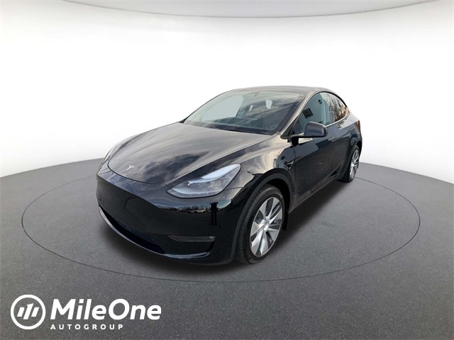 2024 Tesla Model Y Long Range's photo