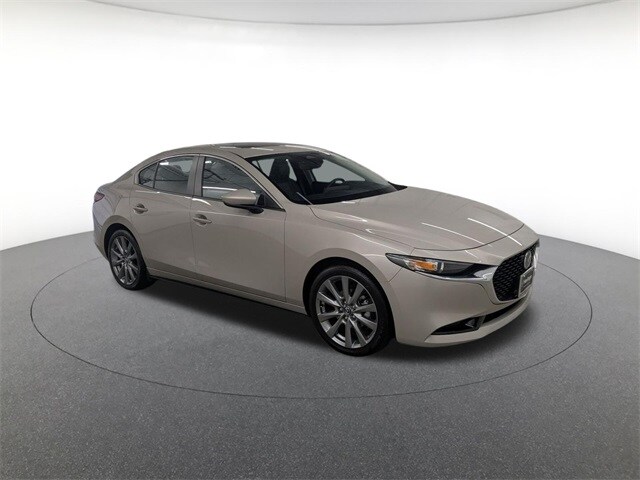 2025 Mazda Mazda3 Sedan 2.5 s Preferred photo 3