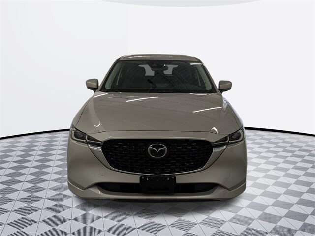 2024 Mazda CX-5 2.5 S Preferred photo 2