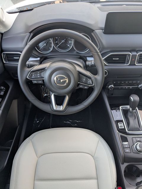 2025 Mazda CX-5 S Preferred package - Photo 7