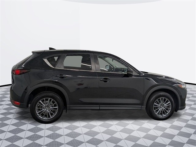 2021 Mazda CX-5 Touring photo 3