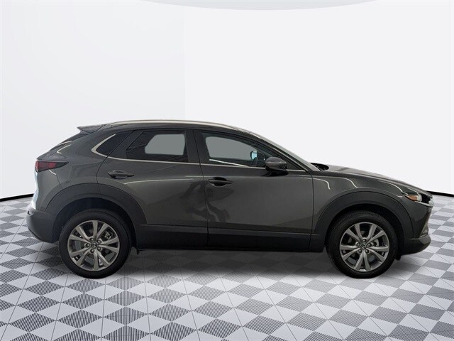 2023 Mazda CX-30 2.5 Select photo 4