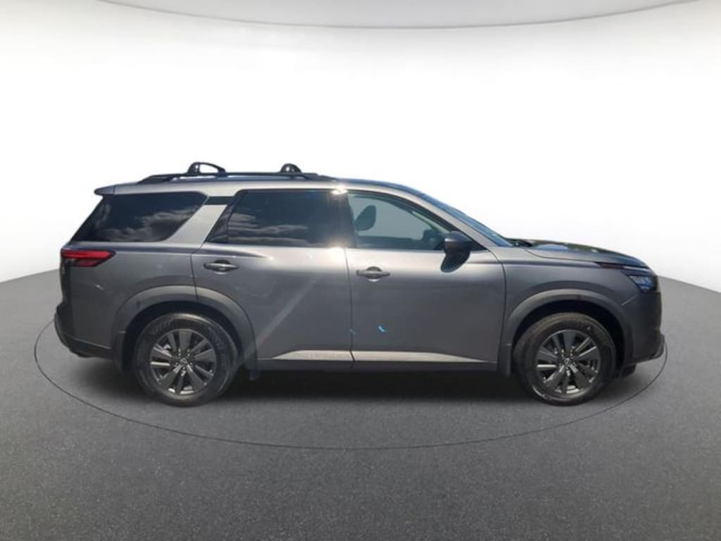 Used 2024 Nissan Pathfinder SV SUV