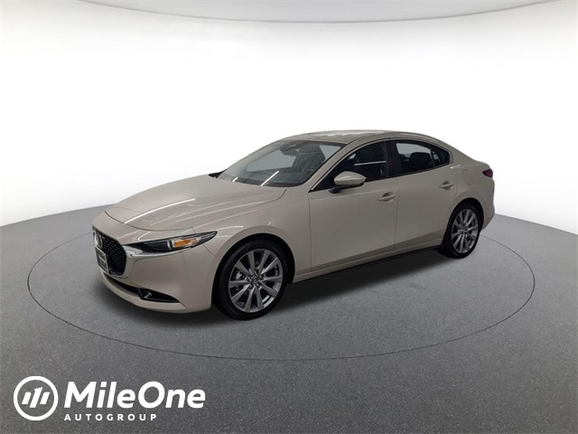 2025 Mazda Mazda3 Preferred's photo