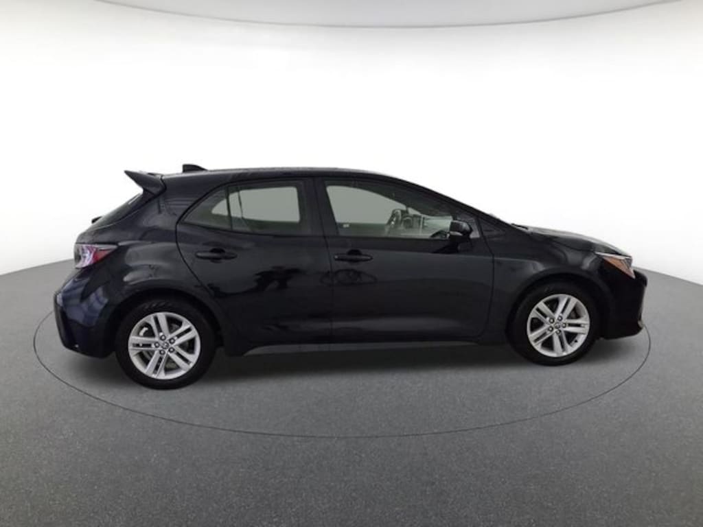 Used 2022 Toyota Corolla Hatchback SE Hatchback