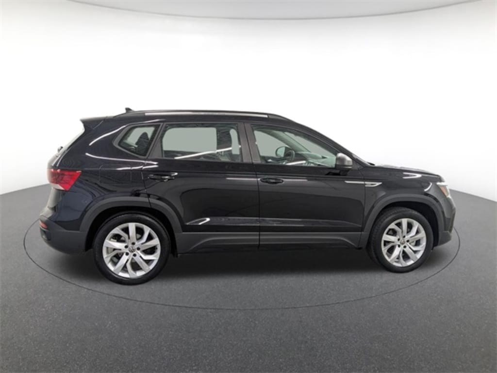 Used 2023 Volkswagen Taos 1.5T S SUV