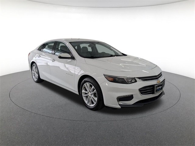 2018 Chevrolet Malibu 1LT photo 3