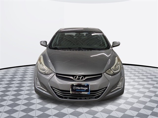 2016 Hyundai Elantra SE photo 2