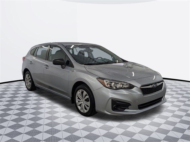 2017 Subaru Impreza 2.0i photo 3