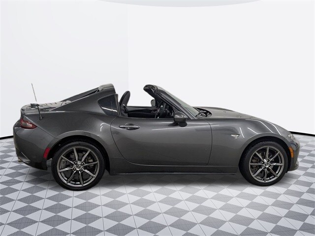 2017 Mazda MX-5 Miata RF Miata Grand Touring photo 4