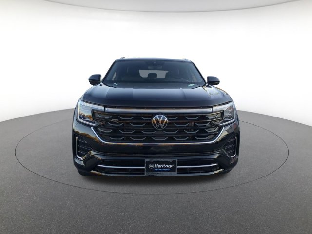 Used 2024 Volkswagen Atlas Cross Sport 2.0T SEL R-Line SUV