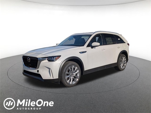 2026 Mazda CX-90 Preferred Package's photo