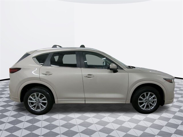2025 Mazda CX-5 2.5 S Preferred photo 3