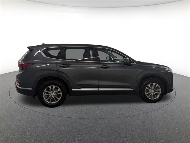2020 Hyundai Santa Fe SEL photo 3