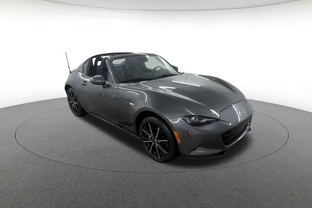 2024 Mazda MX-5 Miata Miata RF Grand Touring photo 3