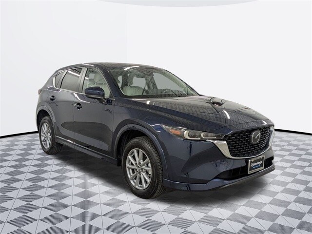 2025 Mazda CX-5 2.5 S Preferred photo 3
