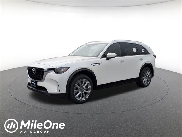 2026 Mazda CX-90 Preferred Package's photo