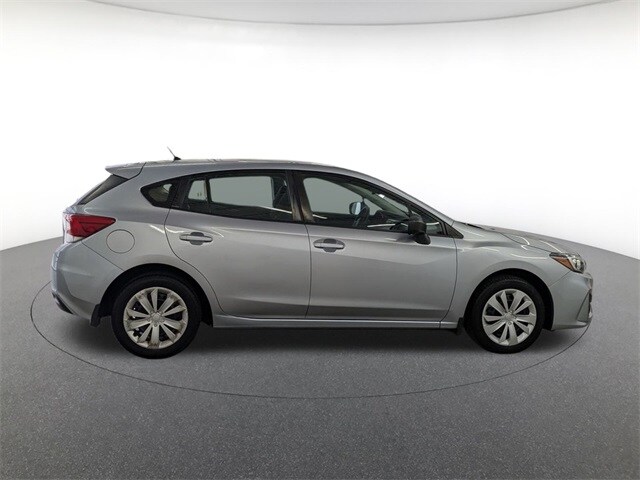 2017 Subaru Impreza 2.0i photo 4
