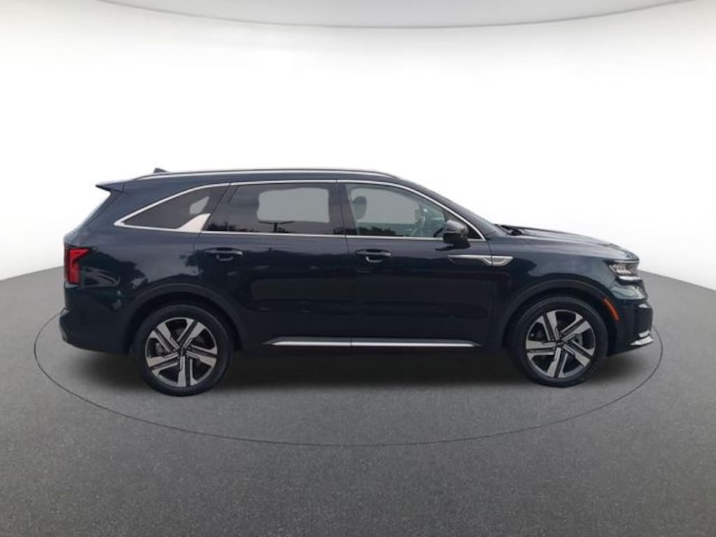 Used 2023 Kia Sorento Hybrid EX SUV