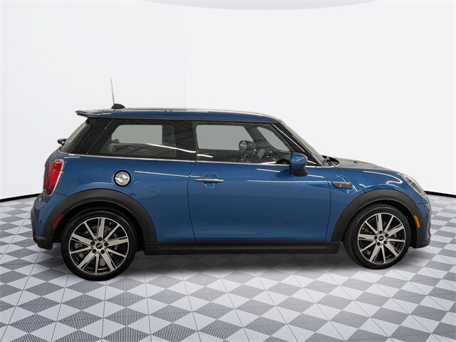 2023 Mini Cooper Hardtop S photo 4