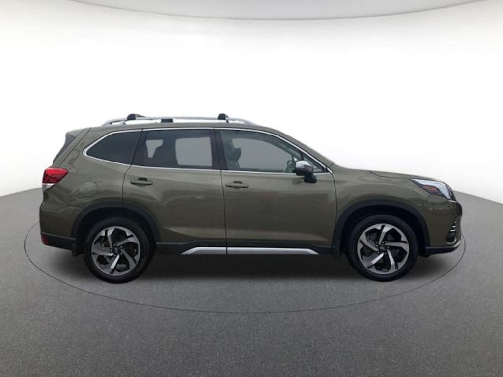 Used 2023 Subaru Forester Touring SUV