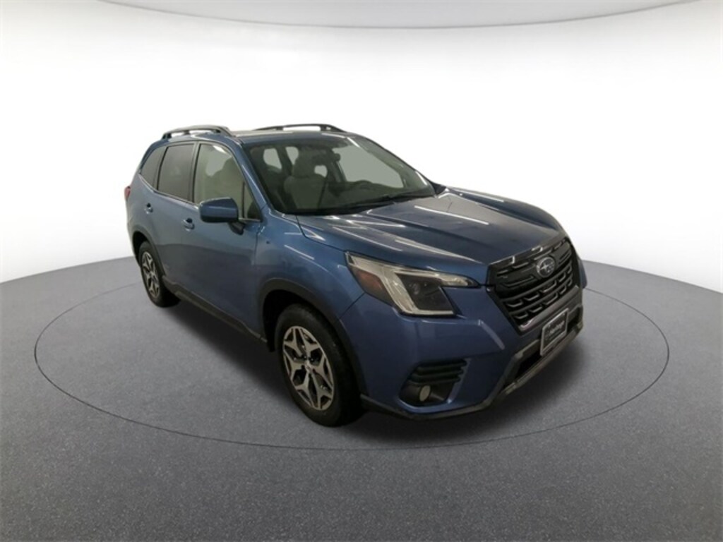 Used 2023 Subaru Forester Premium SUV