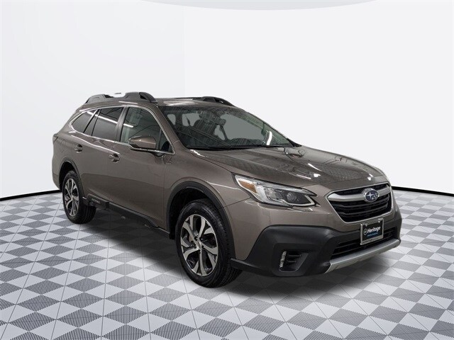 2022 Subaru Outback Limited photo 3