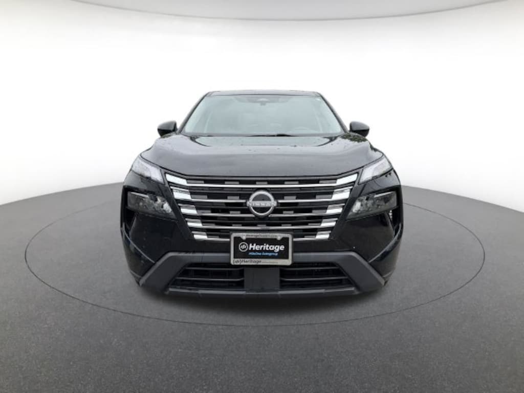 Used 2024 Nissan Rogue SV SUV